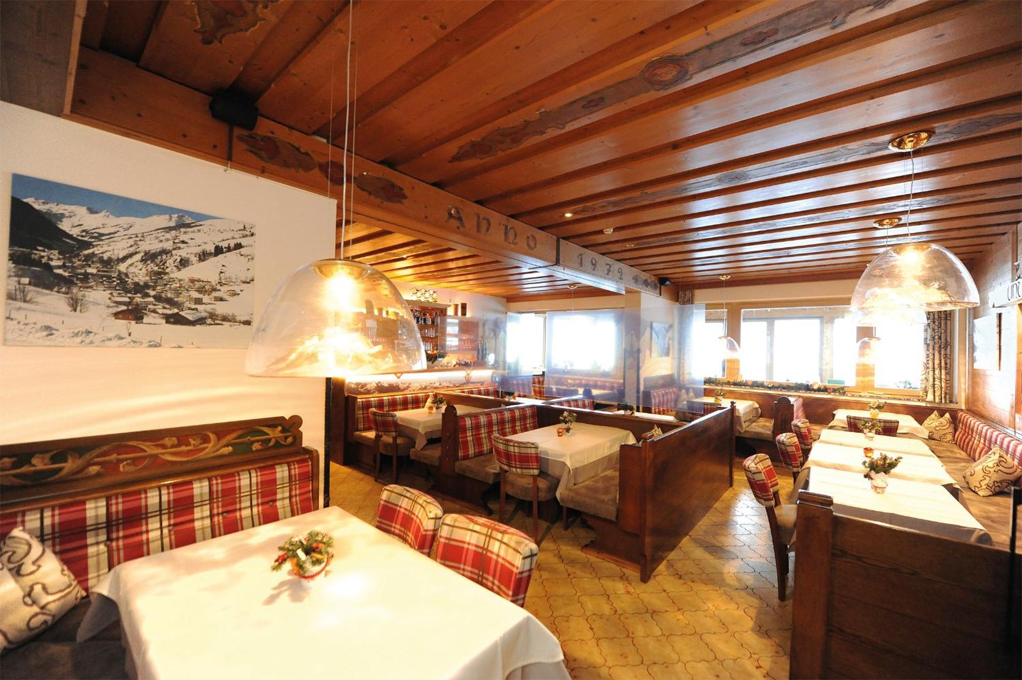 Ski In Ski Out Hotel Unterellmau Saalbach-Hinterglemm Bagian luar foto