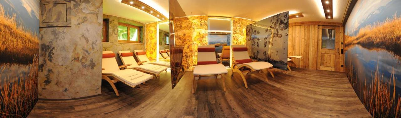 Ski In Ski Out Hotel Unterellmau Saalbach-Hinterglemm Bagian luar foto